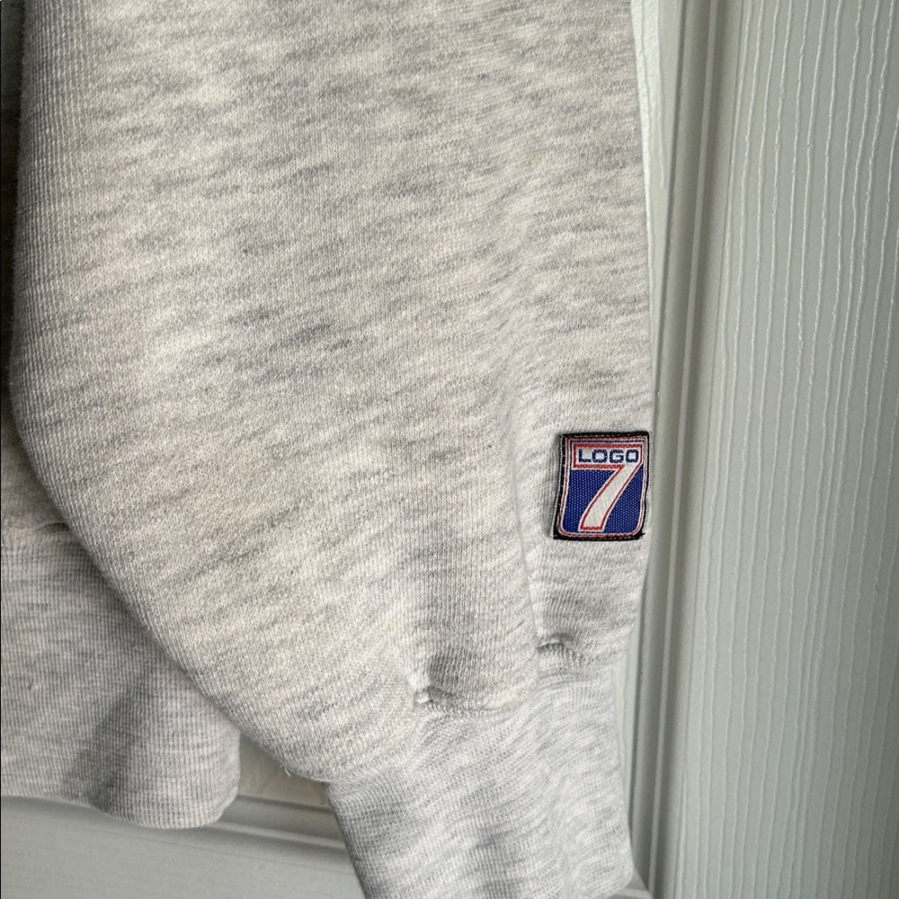 Vintage Gray Chicago Bears Embroidered Crewneck Sweatshirt - Picture 4 of 6